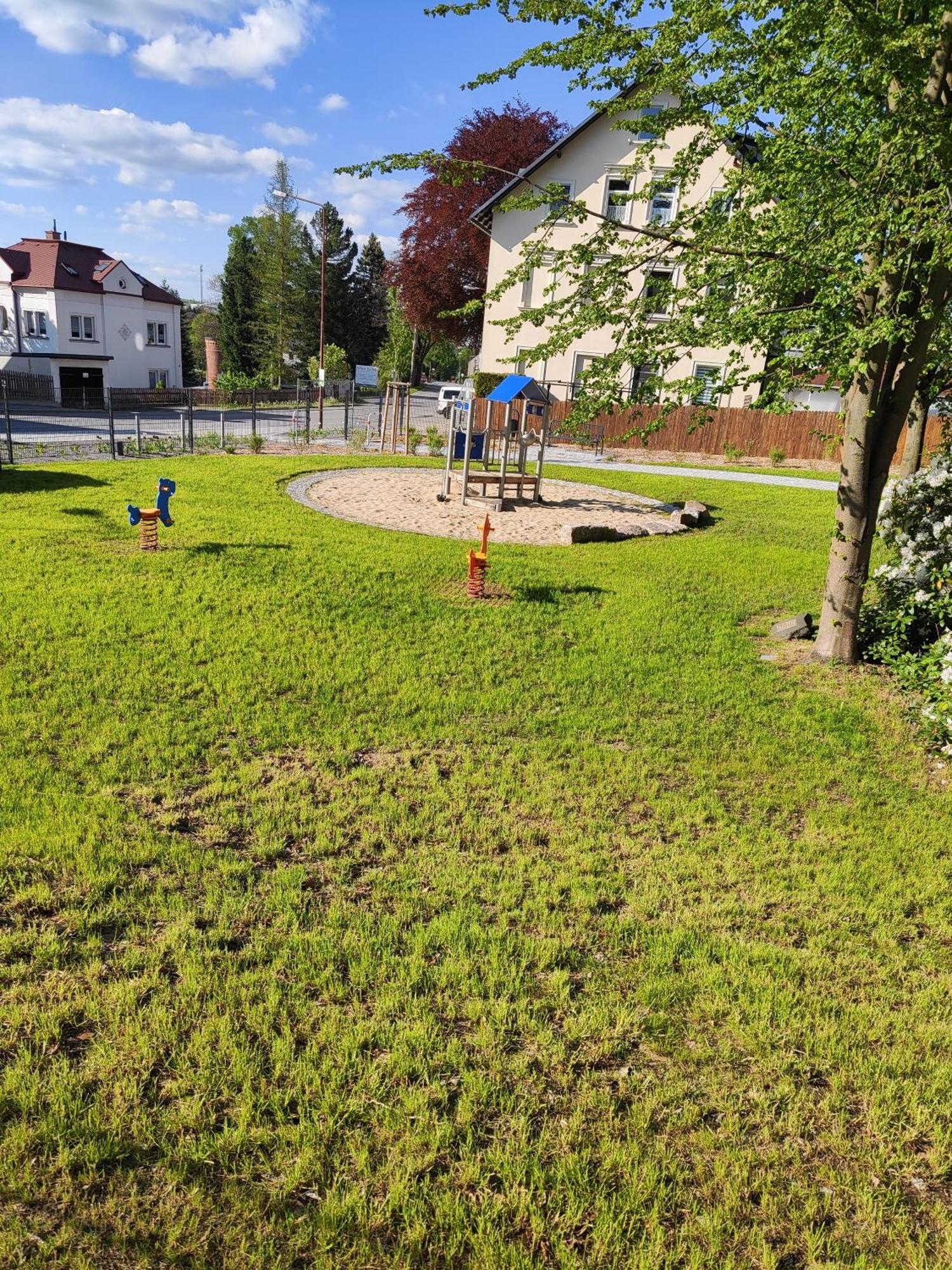 Ferienwohnungen An Der Fichtelbergbahn Cranzahl ภายนอก รูปภาพ