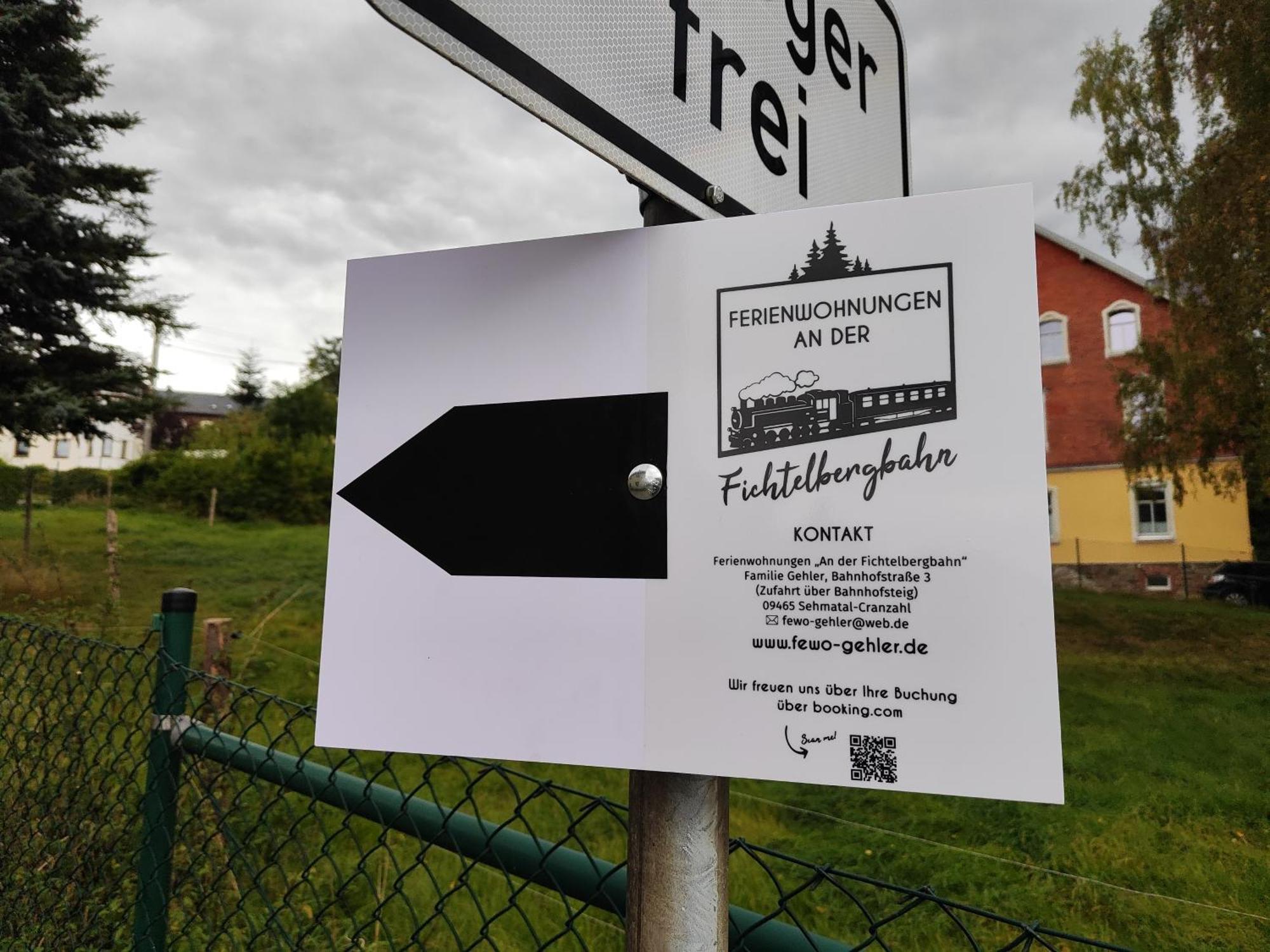 Ferienwohnungen An Der Fichtelbergbahn Cranzahl ภายนอก รูปภาพ